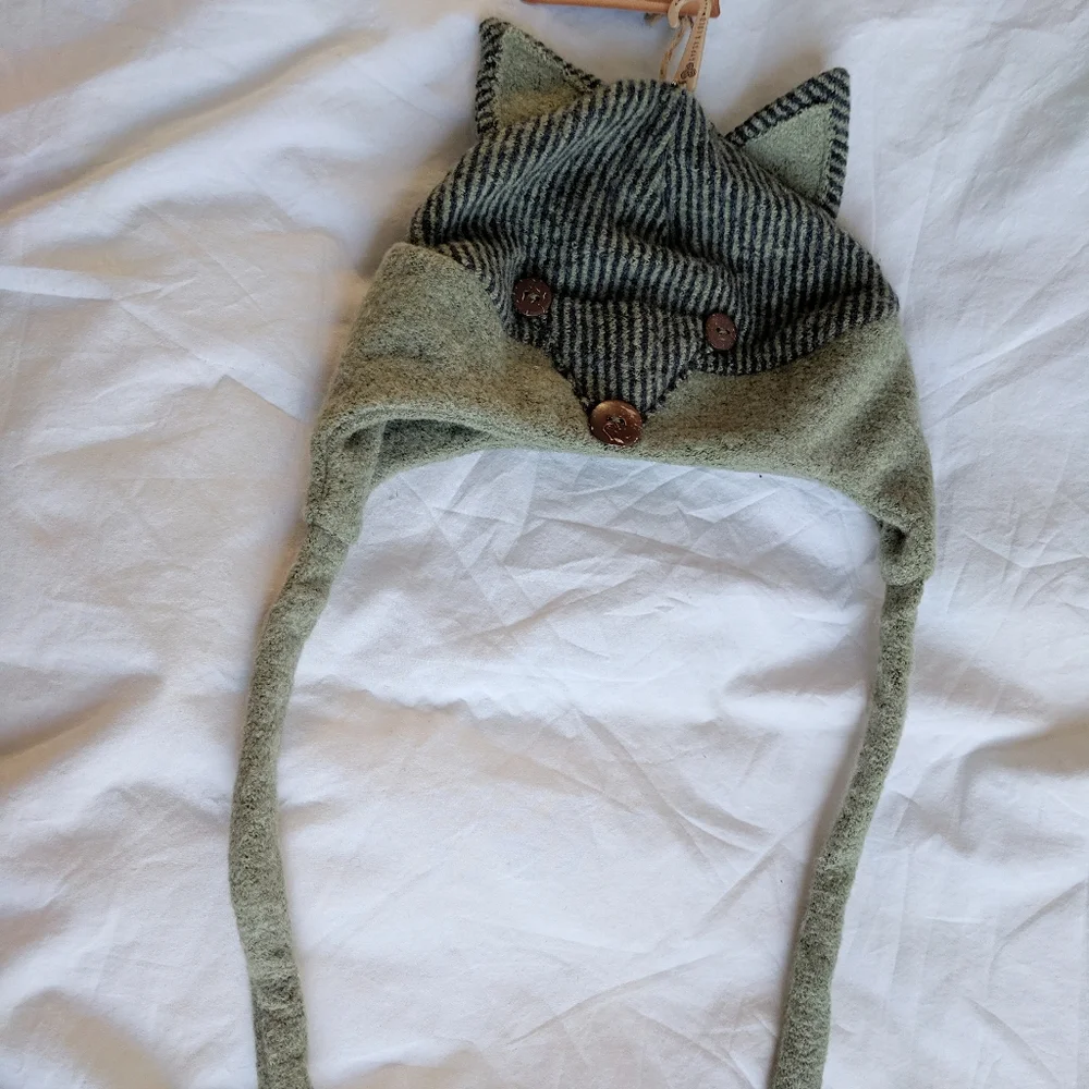 NWT Gypcy and Lolo Foxy hat size S/M